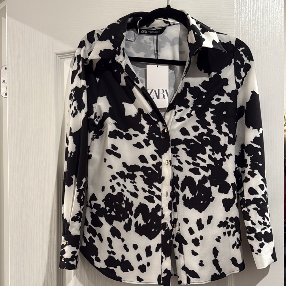 Zara Women's Black and White Patterned Top